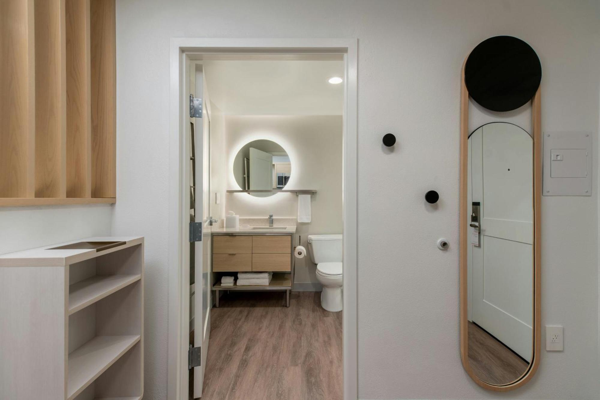 Towneplace Suites By Marriott Hadley Amherst Bagian luar foto