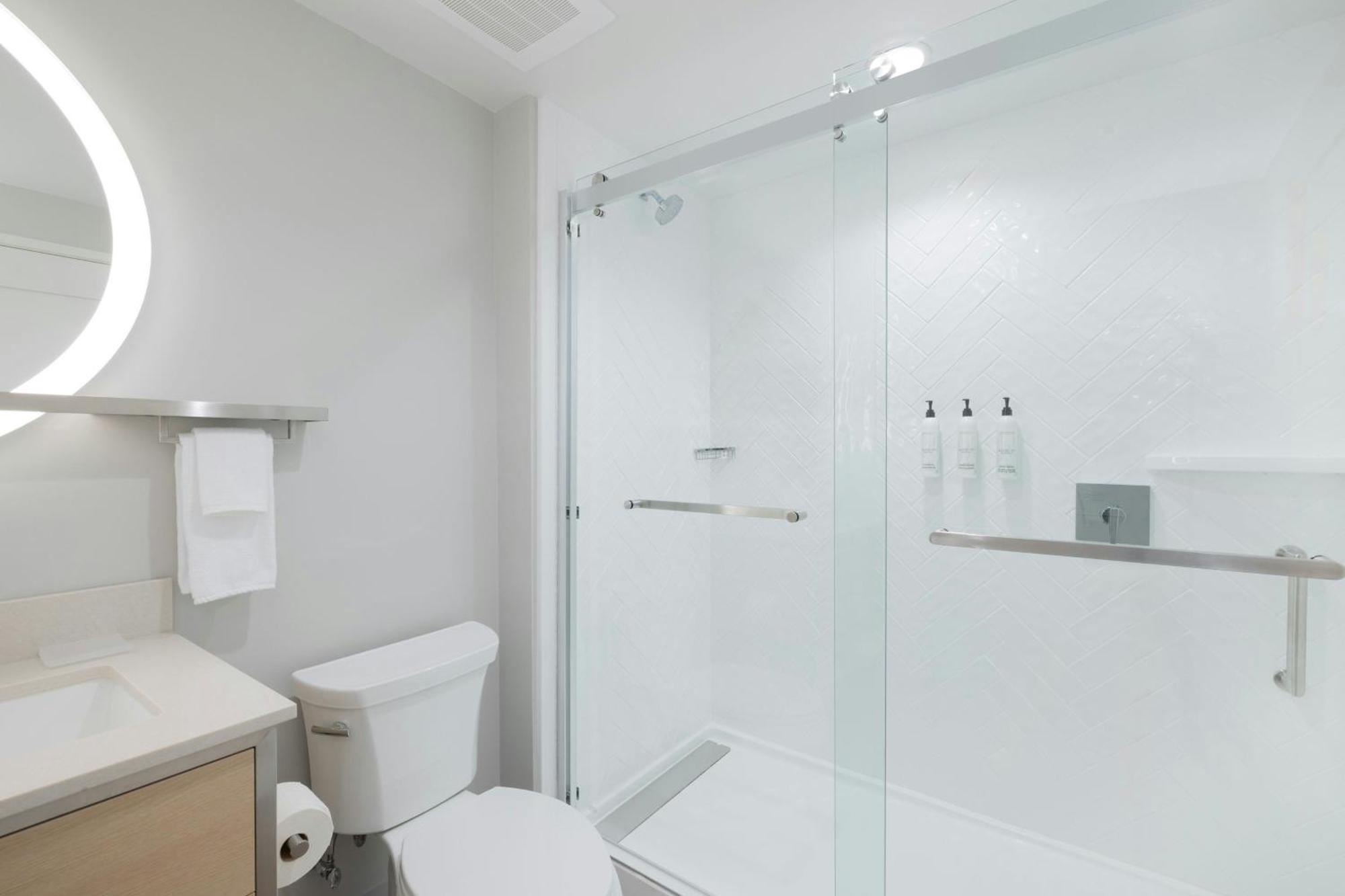Towneplace Suites By Marriott Hadley Amherst Bagian luar foto