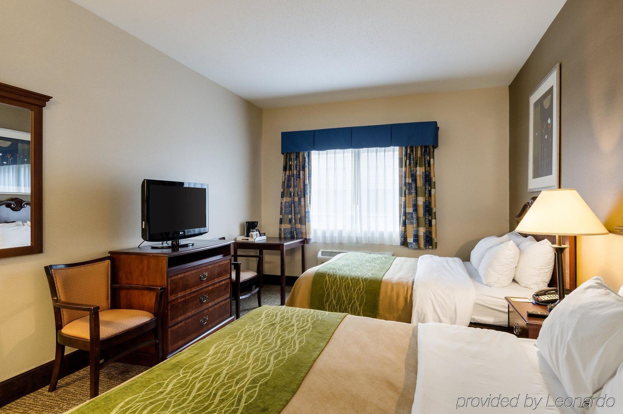 Towneplace Suites By Marriott Hadley Amherst Bagian luar foto