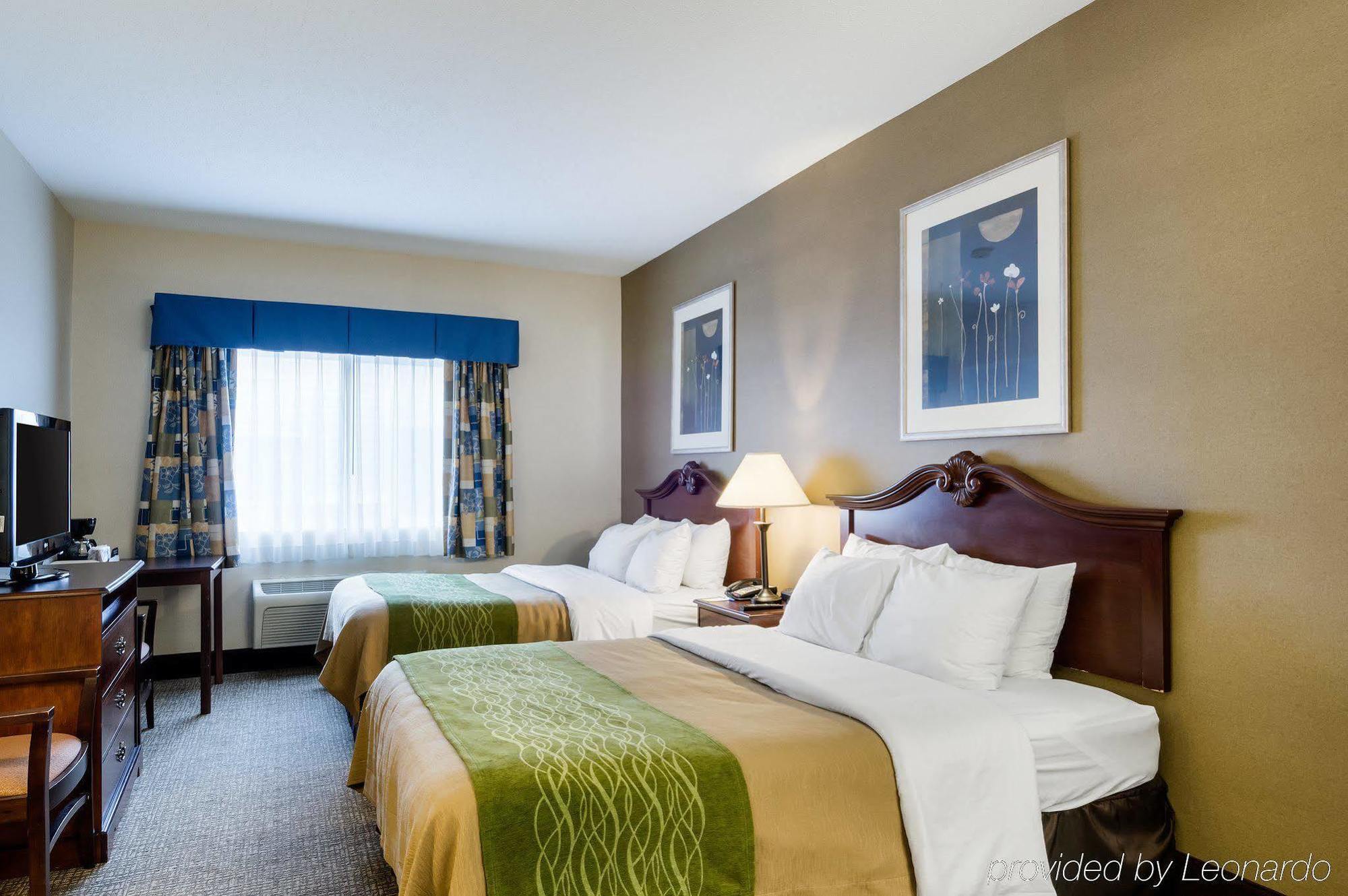 Towneplace Suites By Marriott Hadley Amherst Bagian luar foto